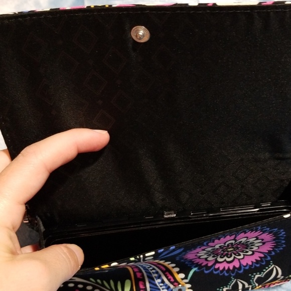 Vera Bradley crossbody - Picture 7 of 7